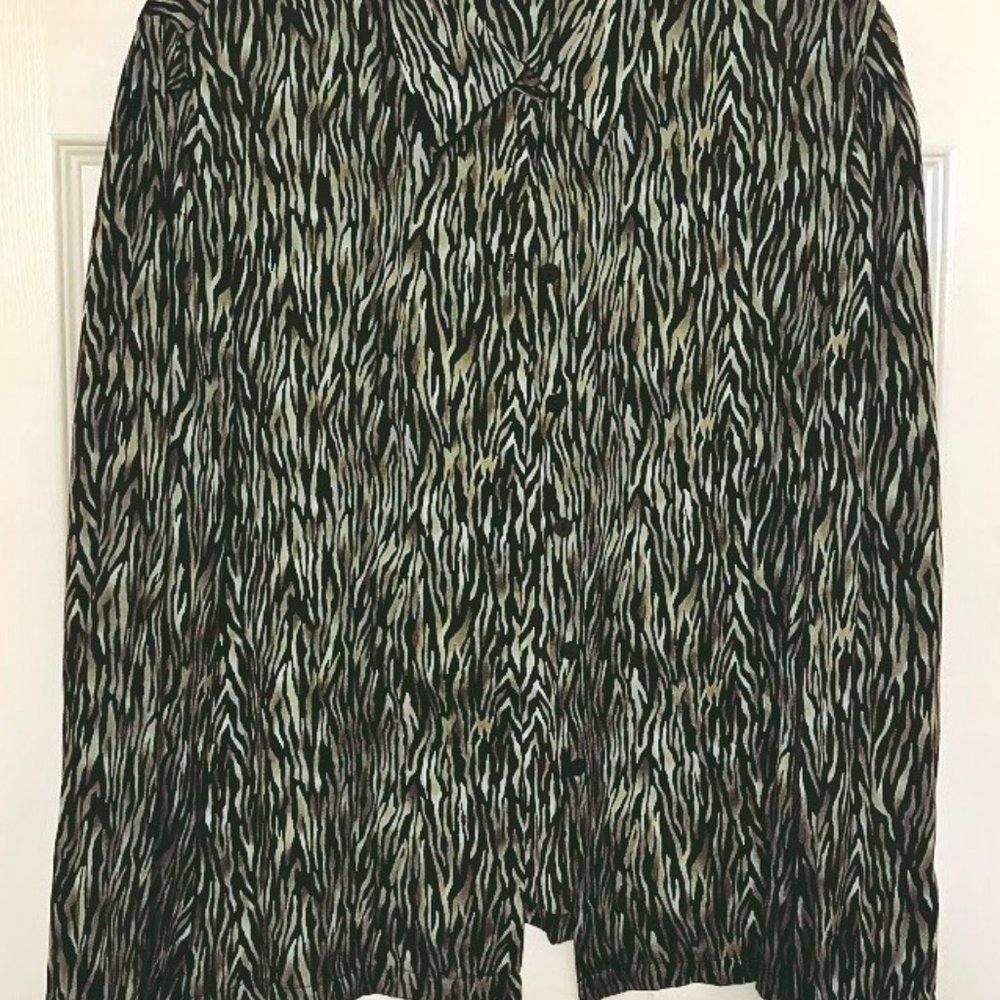 JOSEPHINE CHAUS WOMEN’S 100% SILK GREEN & BLACK ZEBRA PRINT BUTTON UP BLOUSE 14